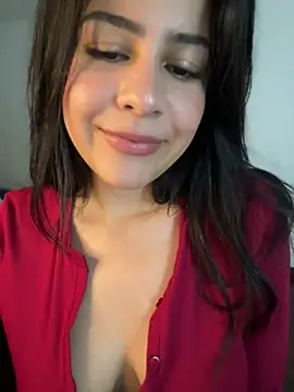 CuteKira7 online show from 9, 4, 2026