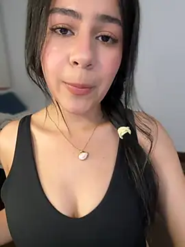 CuteKira7 online show from 1, 6, 2026