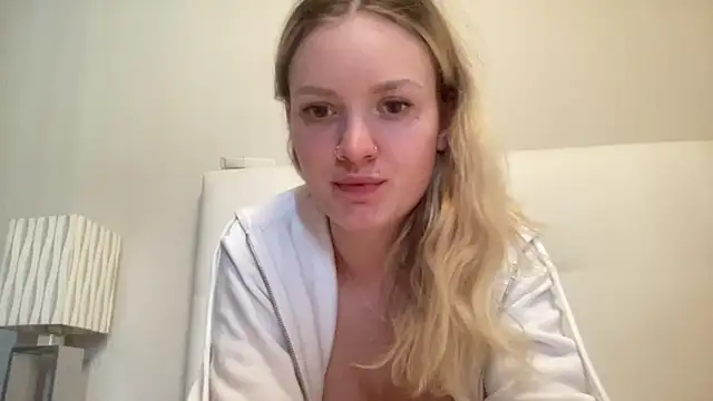 Snapshot of mariemelissah chatting on 13, 2, 2025 mariemelissah online show from 13, 2, 2025