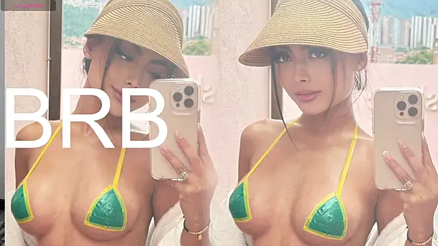 Snapshot of SHANONCLARK chatting on 17, 2, 2025 SHANONCLARK online show from 17, 2, 2025