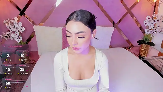 Snapshot of SHANONCLARK chatting on 13, 3, 2025 SHANONCLARK online show from 13, 3, 2025