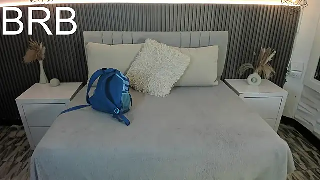 Snapshot of SHANONCLARK chatting on 16, 9, 2025 SHANONCLARK online show from 16, 9, 2025