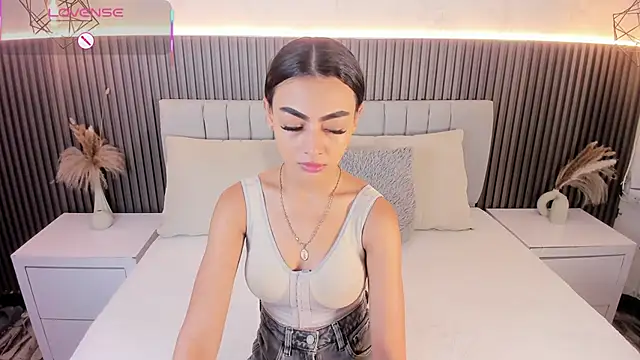 Snapshot of SHANONCLARK chatting on 3, 10, 2025 SHANONCLARK online show from 3, 10, 2025