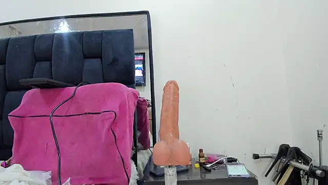 AntonelaNeri online show from 16, 10, 2025