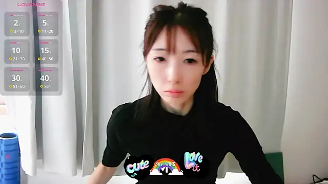 Love me Eri  online show from 18, 10, 2025