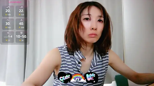 Snapshot of Love_me_Eri_ chatting on 25, 7, 2026 Love me Eri online show from 25, 7, 2026