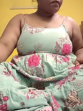 flamingoss online show from 14, 4, 2026