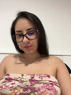 JenniferEdith online show from 25, 2, 2025