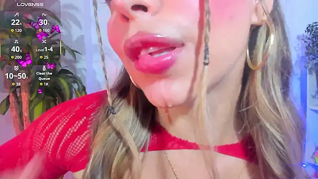Snapshot of crisbell_lopez chatting on 20, 4, 2026 crisbell lopez online show from 20, 4, 2026