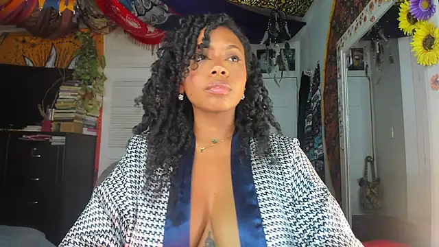 Snapshot of ElizaGrey_ chatting on 27, 1, 2025 ElizaGrey online show from 27, 1, 2025