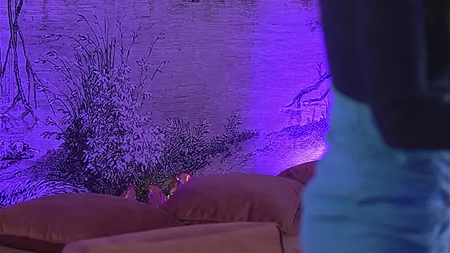 YamiraKim online show from 1, 12, 2025