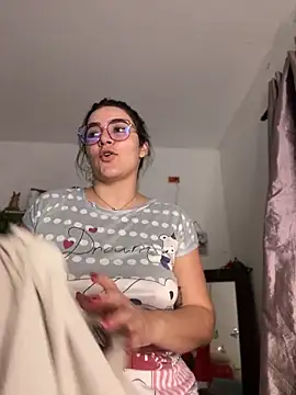 Snapshot of Lia_flowers chatting on 30, 12, 2024 Lia flowers online show from 30, 12, 2024