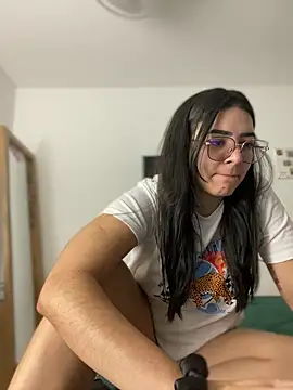 Snapshot of Lia_flowers chatting on 21, 1, 2025 Lia flowers online show from 21, 1, 2025