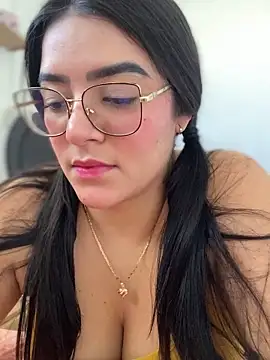 Snapshot of Lia_flowers chatting on 26, 1, 2025 Lia flowers online show from 26, 1, 2025