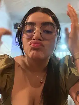 Snapshot of Lia_flowers chatting on 31, 1, 2025 Lia flowers online show from 31, 1, 2025