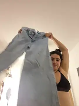 Snapshot of Lia_flowers chatting on 2, 2, 2025 Lia flowers online show from 2, 2, 2025