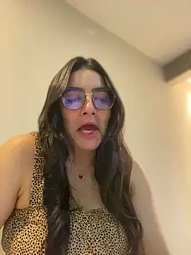 Snapshot of Lia_flowers chatting on 3, 2, 2025 Lia flowers online show from 3, 2, 2025