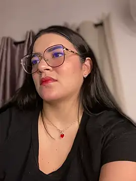 Snapshot of Lia_flowers chatting on 8, 2, 2025 Lia flowers online show from 8, 2, 2025
