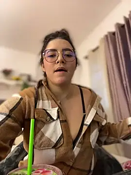 Snapshot of Lia_flowers chatting on 17, 2, 2025 Lia flowers online show from 17, 2, 2025