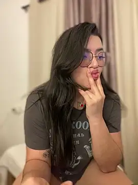 Snapshot of Lia_flowers chatting on 20, 2, 2025 Lia flowers online show from 20, 2, 2025