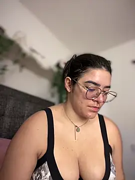 Snapshot of Lia_flowers chatting on 17, 3, 2025 Lia flowers online show from 17, 3, 2025