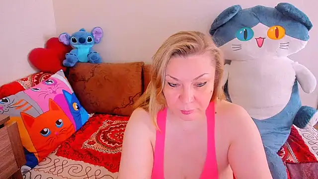 Snapshot of KerryBlareX chatting on 28, 4, 2026 KerryBlareX online show from 28, 4, 2026