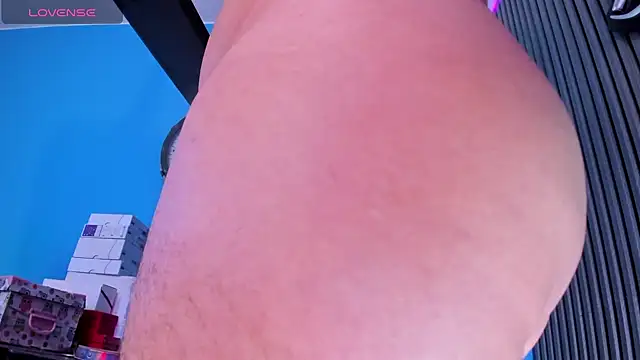 Patty jenkinss  online show from 25, 2, 2025