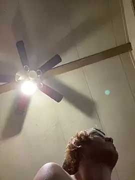 hottestcouplevaa online show from 29, 12, 2024