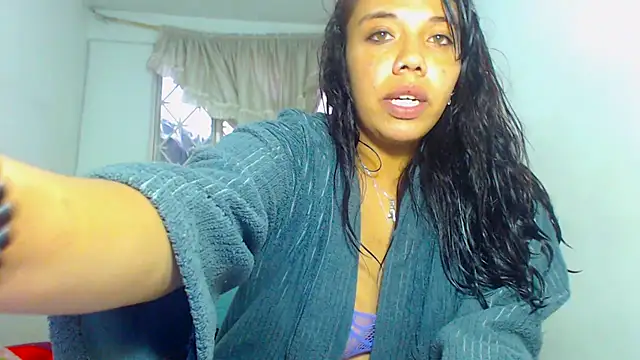 Snapshot of AmaraRoberts420 chatting on 15, 3, 2025 AmaraRoberts420 online show from 15, 3, 2025