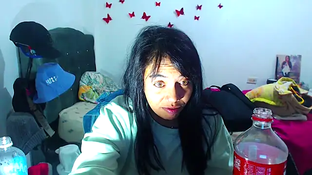 Snapshot of AmaraRoberts420 chatting on 15, 9, 2025 AmaraRoberts420 online show from 15, 9, 2025