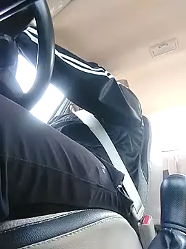 Dick 6inches online show from 20, 2, 2025