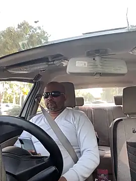 Dick 6inches online show from 15, 2, 2026