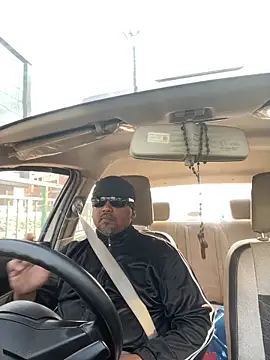 Dick 6inches online show from 7, 4, 2026