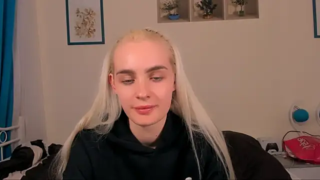 OliviaKisss online show from 20, 4, 2026