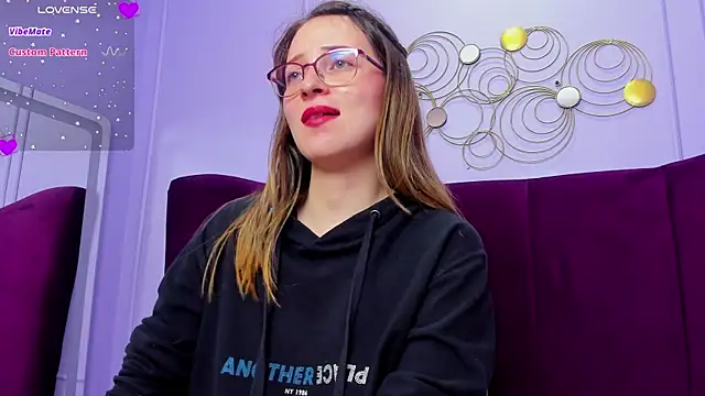 AmbeerWood  online show from 14, 3, 2025