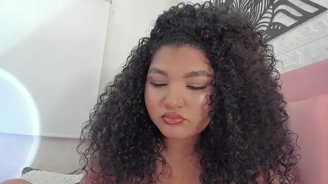 Snapshot of _ashley_doll chatting on 11, 10, 2025 ashley doll online show from 11, 10, 2025