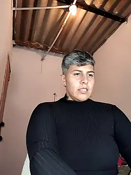 Yessi rousse online show from 7, 4, 2026