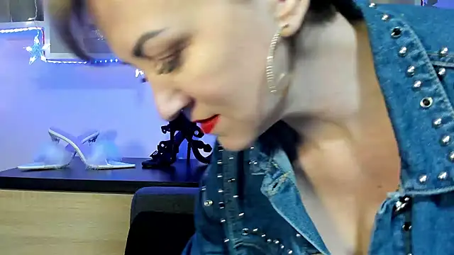 feliziaDesire online show from 21, 1, 2025