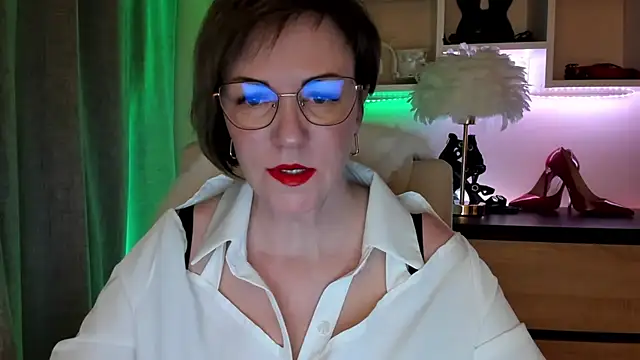 Snapshot of feliziaDesire chatting on 18, 1, 2026 feliziaDesire online show from 18, 1, 2026