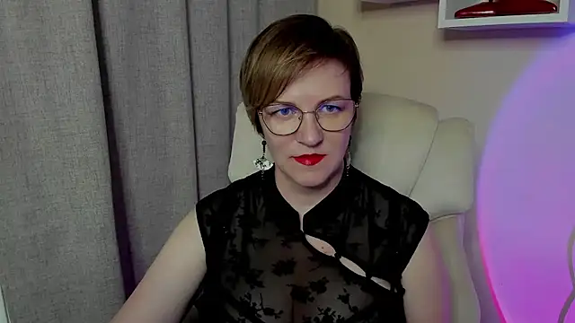 Snapshot of feliziaDesire chatting on 27, 6, 2026 feliziaDesire online show from 27, 6, 2026
