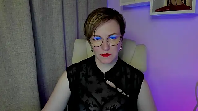 Snapshot of feliziaDesire chatting on 28, 6, 2026 feliziaDesire online show from 28, 6, 2026