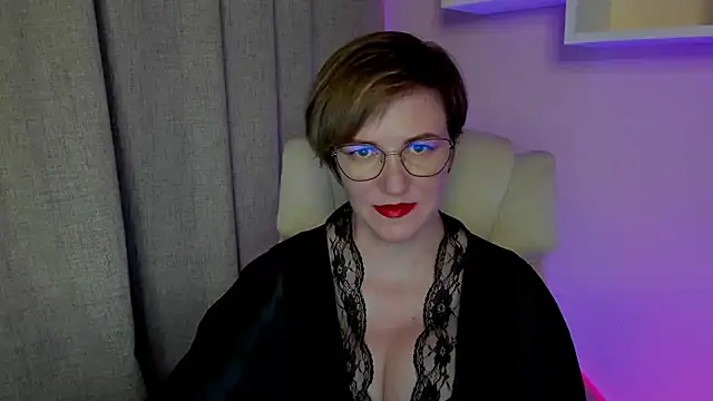 Snapshot of feliziaDesire chatting on 6, 7, 2026 feliziaDesire online show from 6, 7, 2026