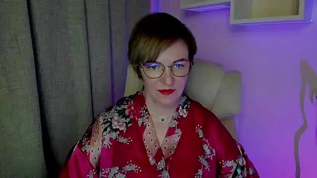 Snapshot of feliziaDesire chatting on 7, 7, 2026 feliziaDesire online show from 7, 7, 2026