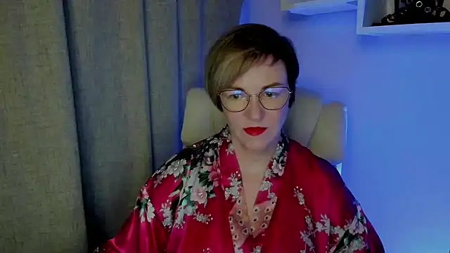 Snapshot of feliziaDesire chatting on 10, 7, 2026 feliziaDesire online show from 10, 7, 2026