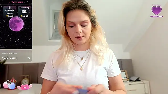 AshleyStorm  online show from 24, 1, 2025