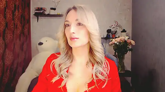 Snapshot of MillaXQueen chatting on 27, 2, 2025 MillaXQueen online show from 27, 2, 2025
