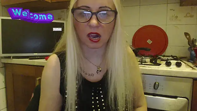 martachatte online show from 27, 2, 2025