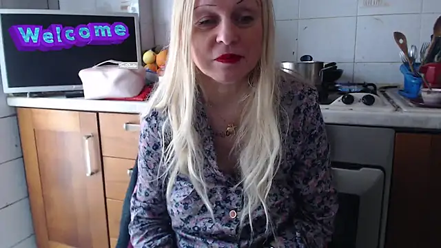 martachatte online show from 3, 3, 2025
