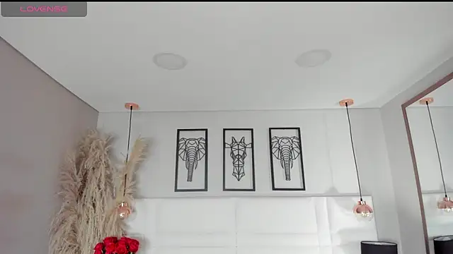 Rebeca jones online show from 21, 10, 2025