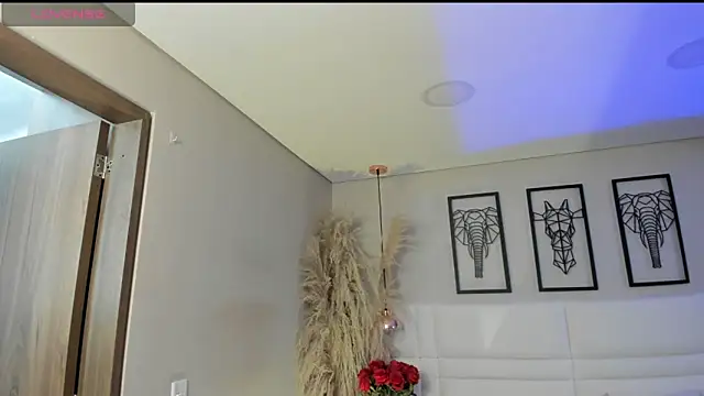 Rebeca jones online show from 22, 10, 2025